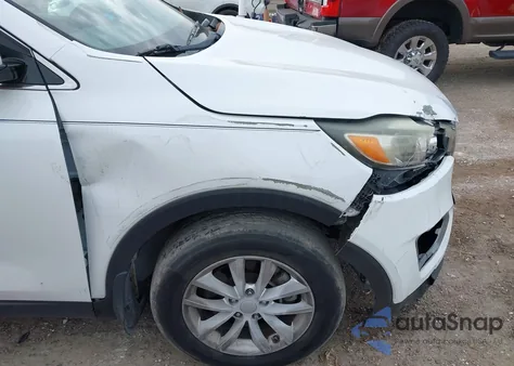 2017 Kia Sorento 2.4L Lx из США, поврежденный, VIN 5XYPG4A37HG278605